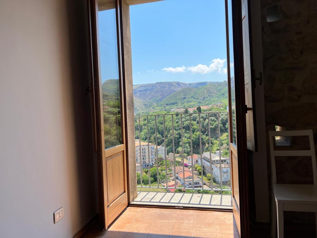 La Rupe Apartments Тропеа Екстер'єр фото